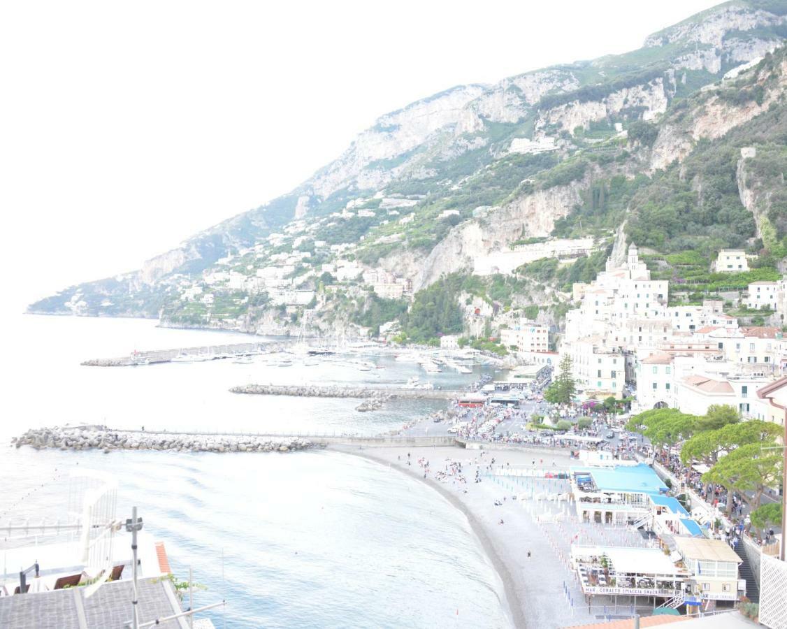 Casa Della Luna Amalfi Extérieur photo